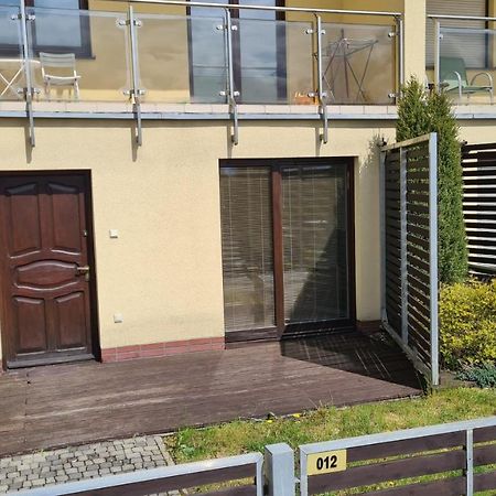 Apartamencik Z Ogrodkiem / Apartment With Garden Sarbinowo Exterior foto